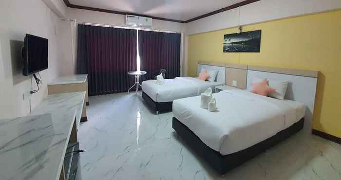 Phòng ngủ Phutawan Hotel