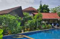 Kolam Renang Bes Villa Lovina 