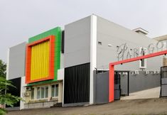 Exterior 2 Wisma Paragon Inn