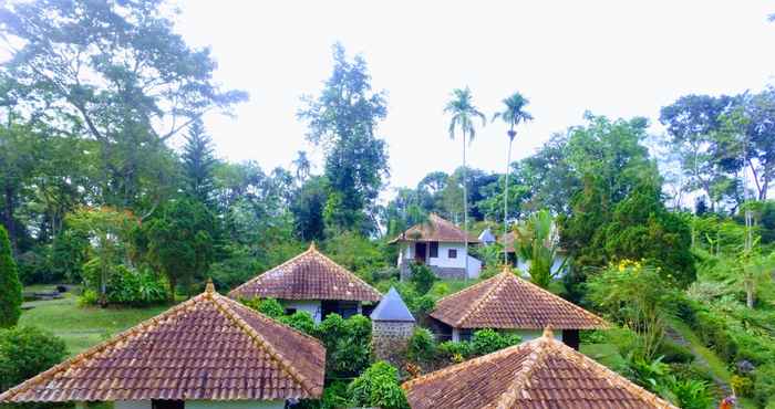 Bên ngoài Ecolodge Seloliman