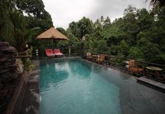 Swimming Pool 3 Bayu House and Villas