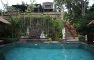 Swimming Pool 6 Bayu House and Villas