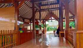 Lobby 3 Pringgondani DVD Pare Resto, Kost, and Homestay Syariah