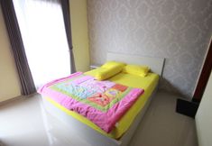 Bedroom 5 Town House Batu By Kusuma Estate