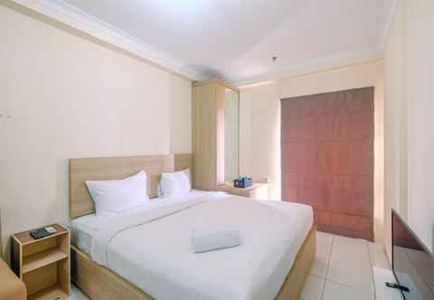 Bedroom Strategic Place with Cozy Place at Studio Signature Park Tebet Apartment By Travelio