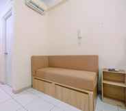 Common Space 2 Strategic Place with Cozy Place at Studio Signature Park Tebet Apartment By Travelio