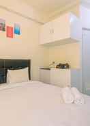 BEDROOM New Room Studio Apartment at Green Pramuka By Travelio