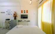 Common Space 2 New Room Studio Apartment at Green Pramuka By Travelio