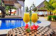 Bar, Cafe and Lounge 2 Maruti Beach Villas Penida