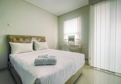 Bedroom Elegant with Modern Design 1BR at Atlanta Residences Apartment By Travelio