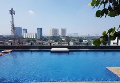 Lobby 4 Modern Studio at Tree Park Cikokol Apartment By Travelio