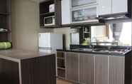 Ruang untuk Umum 3 Modern Chic Studio at Tamansari La Grande Apartment near BIP By Travelio