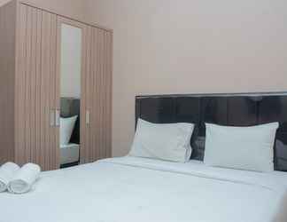 Kamar Tidur 2 New Furnished Apartment at Studio Maple Park By Travelio