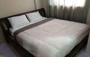 Bedroom 2 SR Room Apartemen Emerald Hill