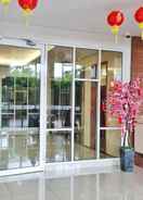 LOBBY Studio Springlake Apartemen Bekasi By Johan