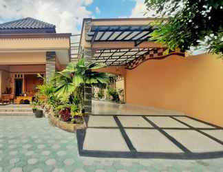 Common Space 2 Ndalem Gendhis Villa