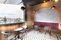 Quầy bar, cafe và phòng lounge The Brick Home Da Lat