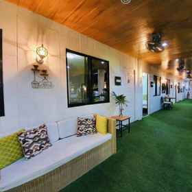 Balai Hardin 1, Hotel Max & Bunny - SM PPS