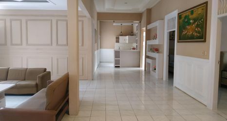 로비 2 Villa Atalla Puncak