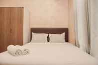 Kamar Tidur Fully Furnished with Comfortable Design Studio Apartment Sunter Park View By Travelio