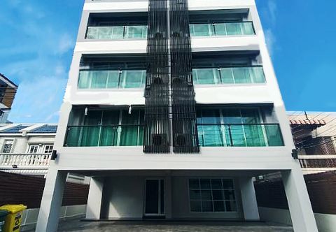 外観 Piyabhumi Apartment