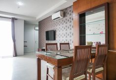 公共空間 3 Elegant 2BR with Working Room at The Lavande Residences Apartment By Travelio
