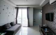 Ruang untuk Umum 2 Elegant 2BR with Working Room at The Lavande Residences Apartment By Travelio