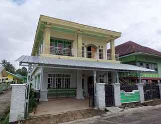 ภายนอกอาคาร 2 Guest House Bangau Putih