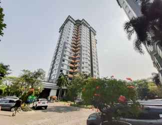 Bangunan 2 Highest Value & Exclusive 3BR Kondominium Golf Karawaci Apartment By Travelio