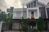 Luar Bangunan Villa Noeryani