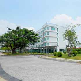 Exterior / Building1The White Garden Premier Saraburi,Khao Thong Thaem Thammaram Priest's Camp Site飯店