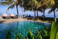 Kolam Renang 1000 Dream Bungalow