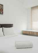 BEDROOM Comfort Studio near British School at Emerald Bintaro Apartment By Travelio