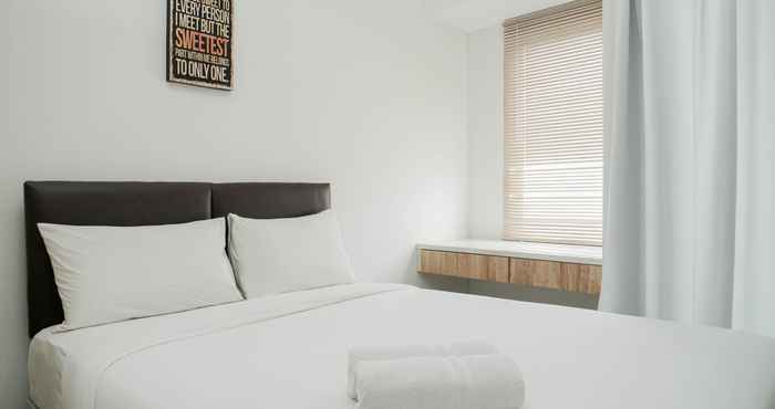 Bedroom Comfort Studio near British School at Emerald Bintaro Apartment By Travelio