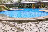 Swimming Pool Homey and Comfort Studio Kebagusan City Apartment By Travelio