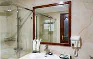 In-room Bathroom 6 Tu Son Luxury 2 Hotel