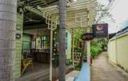 Exterior 5 RoomQuest Amphawa Floating Market 1