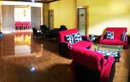 Lobby 4 Hollymoon Banyu Aji Villa