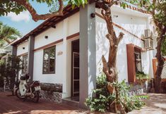 Exterior 7 Ngaunhien's house