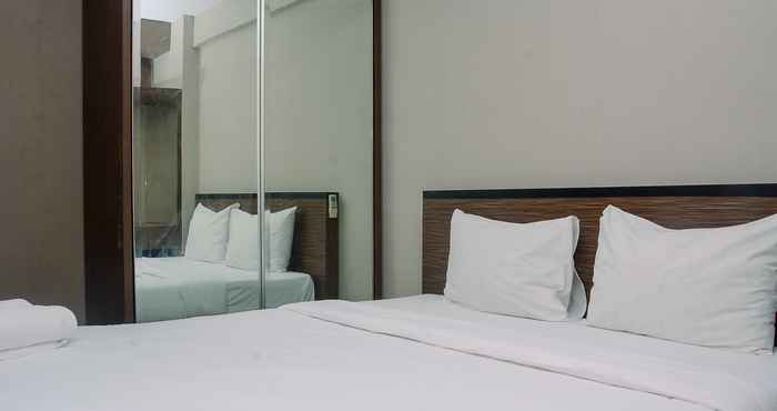 Kamar Tidur Minimalist and Cozy Kebagusan City 2BR Apartment By Travelio