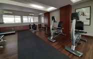 Fitness Center 7 Roomy Studio Room Apartment at Bintaro Park View By Travelio