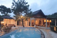 수영장 Villa Stella - semi outdoor bath with Amazing View