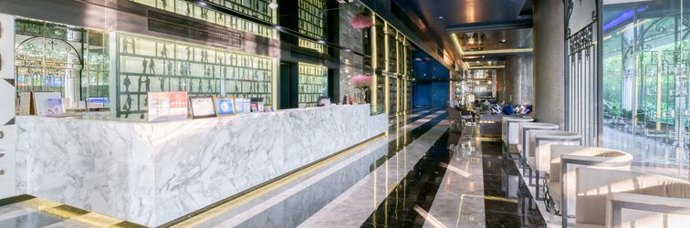 Lobi Mera Mare Hotel & Residence