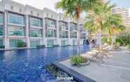 Swimming Pool 4 Prima Villa Hotel & Residence Wongamat