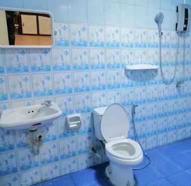 In-room Bathroom 2 NB Bangsaen House@NB3