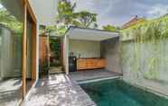 Swimming Pool 4 Reswaha Villas by Pramana Villas