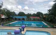 Swimming Pool 5 RedDoorz Near Gaisano Grand Cordova