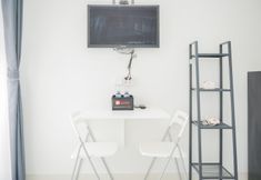 Common Space 2 Studio at Emerald Bintaro Apartment near British School By Travelio