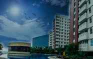 Swimming Pool 3 Star Apartment 3 BR Borneo Bay Balikpapan