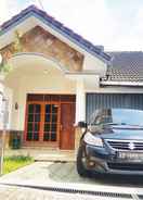 EXTERIOR_BUILDING Happy Sleep Homestay Jogja